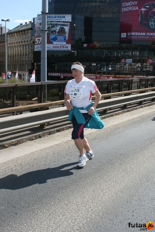 Vivicittá Félmaraton Futóverseny Budapesten, vivicitta_felmaraton_9387.jpg