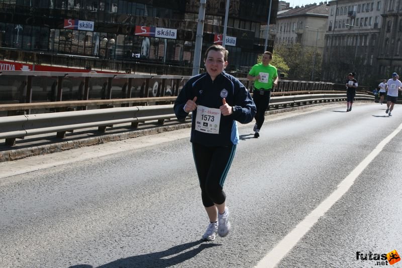 Vivicittá Félmaraton Futóverseny Budapesten, vivicitta_felmaraton_9408.jpg