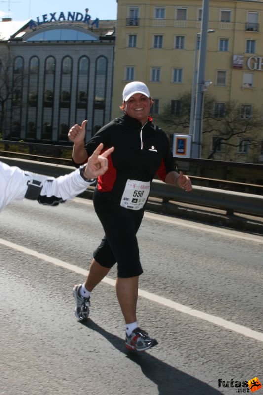 Vivicittá Félmaraton Futóverseny Budapesten, vivicitta_felmaraton_9416.jpg