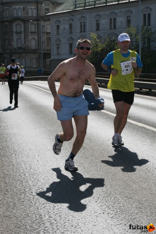 Vivicittá Félmaraton Futóverseny Budapesten, vivicitta_felmaraton_9417.jpg