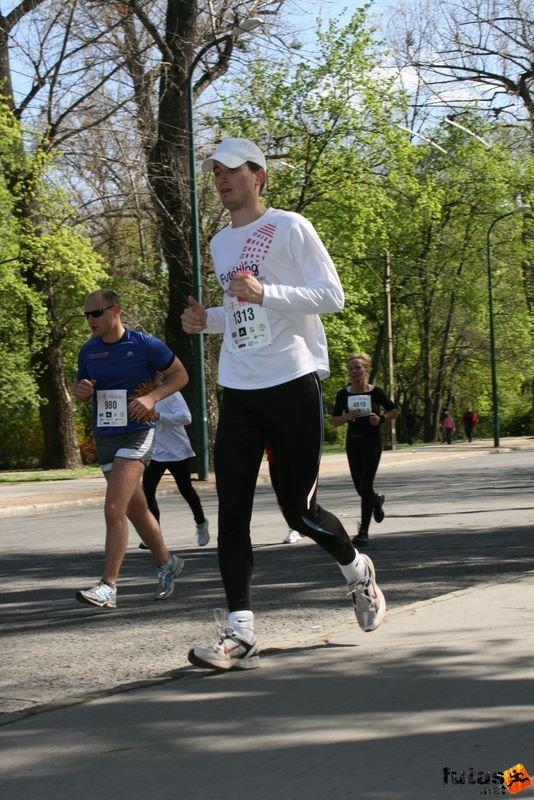 Vivicittá Félmaraton Futóverseny Budapesten, vivicitta_felmaraton_9456.jpg