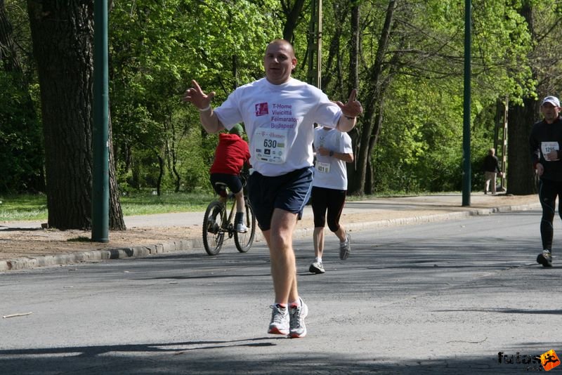 Vivicittá Félmaraton Futóverseny Budapesten, vivicitta_felmaraton_9486.jpg