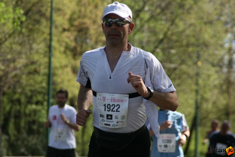 Vivicittá Félmaraton Futóverseny Budapesten, vivicitta_felmaraton_9552.jpg