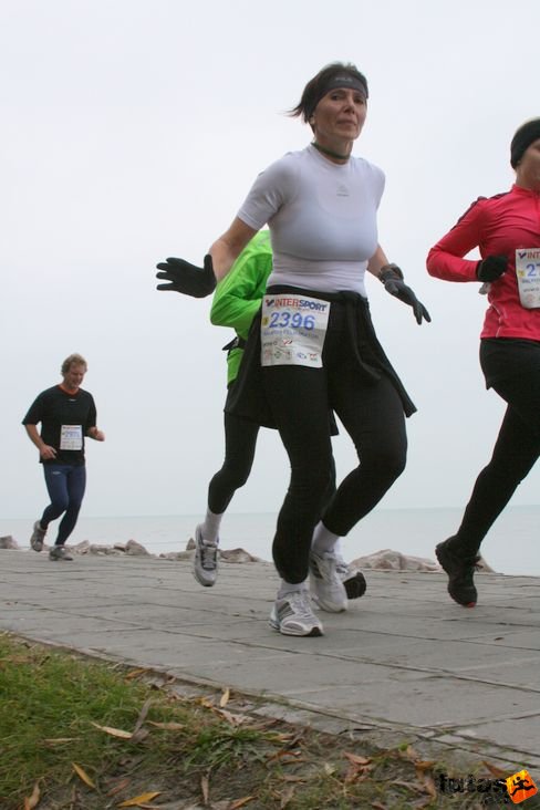 balaton_maraton_siofok_1839.jpg Balaton Maraton futás
