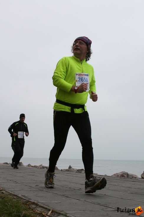 balaton_maraton_siofok_1862.jpg Balaton Maraton futás