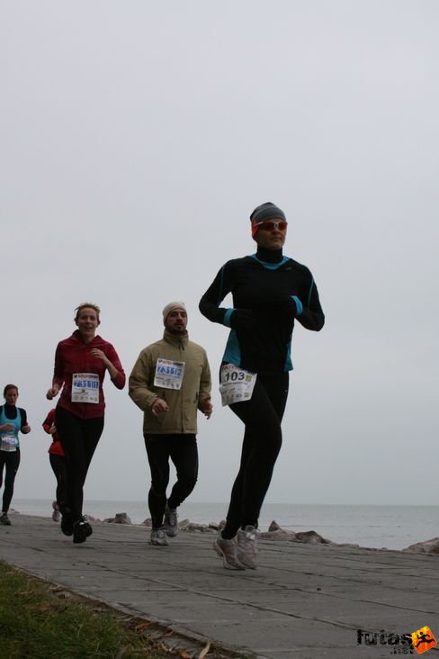balaton_maraton_siofok_1876.jpg Balaton Maraton futás