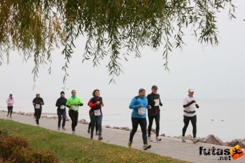 balaton_maraton_siofok_1974.jpg Balaton Maraton futás