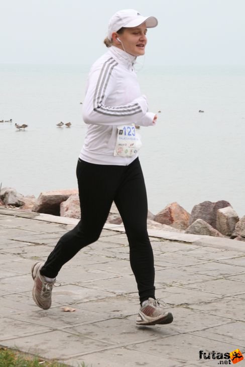 balaton_maraton_siofok_1986.jpg Balaton Maraton futás