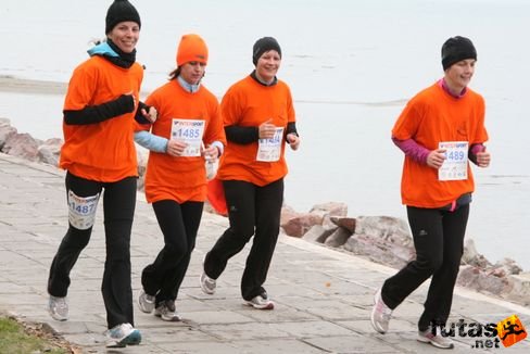 futók Halásztelekről Balaton Maraton futás