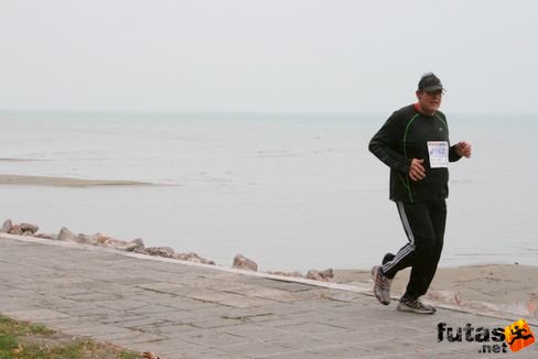 Metál Attila Balaton Maraton futás