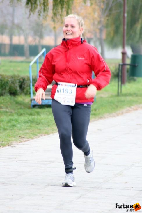 és jön Ancsi! :) Balaton Maraton futás