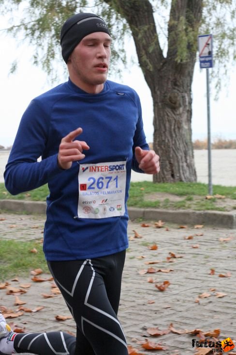 Ladila Kornél Balaton Maraton futás