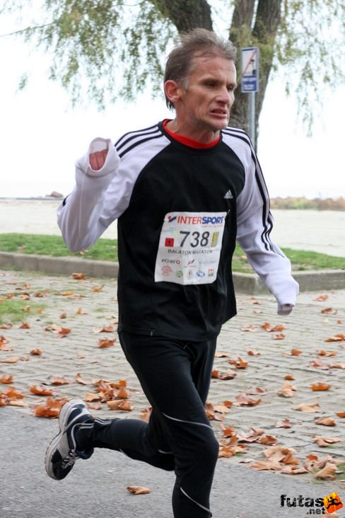 András Balaton Maraton futás
