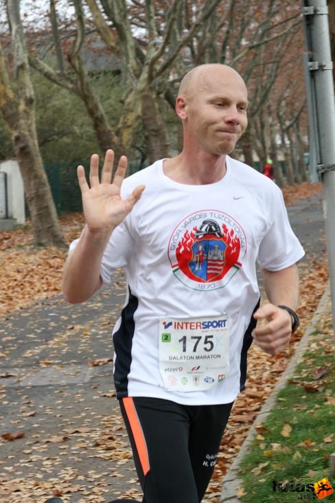 Hatos Csaba Balaton Maraton futás