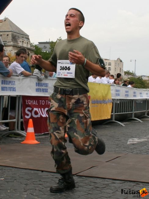 Csengeri István NATO futás futás