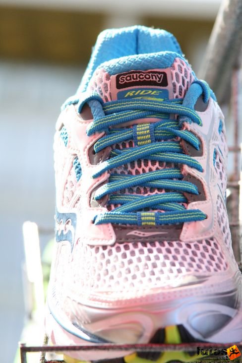 futócipő Saucony Ride NATO futás futás