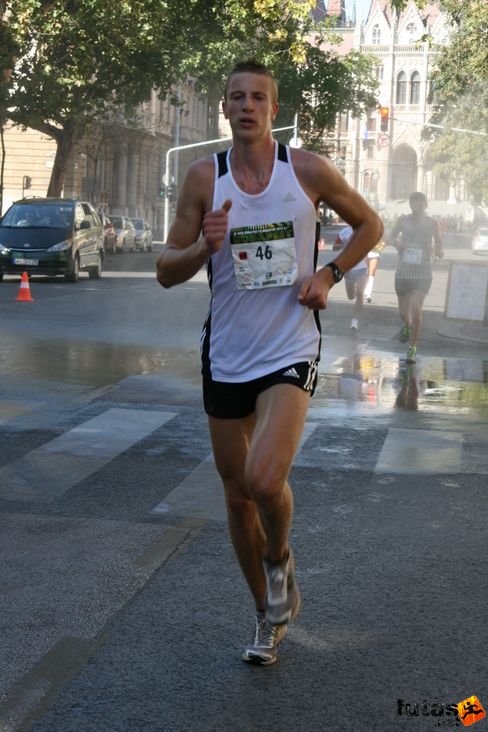 Szabó Dániel Nike Félmaraton futás