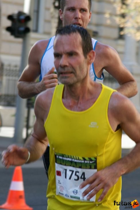 Csere János Nike Félmaraton futás