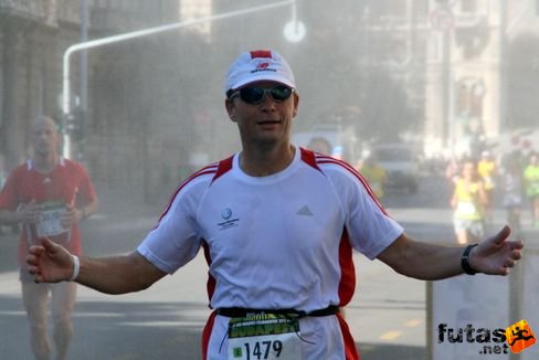 Soós Elek Nike Félmaraton futás
