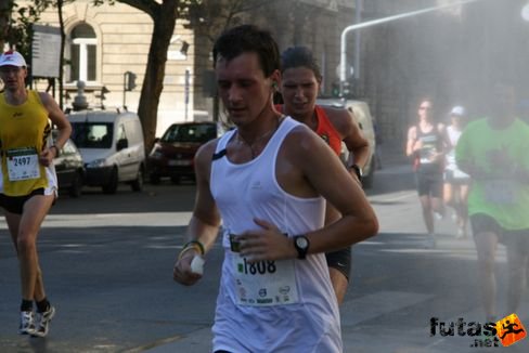 Takács Ádám Nike Félmaraton futás