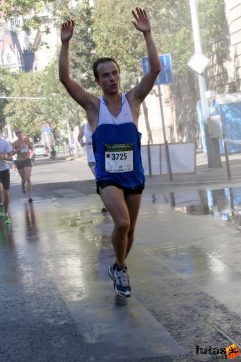 Szigeti György Megalódusz SE Tata Nike Félmaraton futás