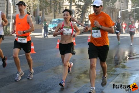Booze Robert, Vajda Zsuzsanna, Sipos Dávid Nike Félmaraton futás