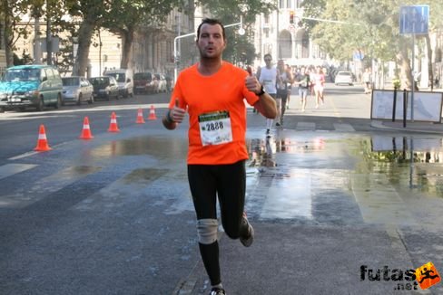 Válóczy Dániel Nike Félmaraton futás