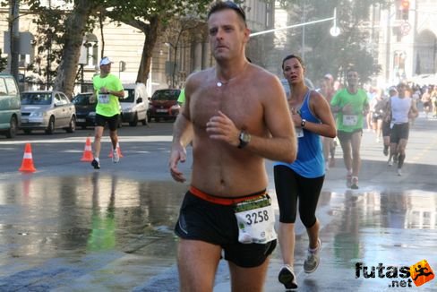 nike_budapest_felmaraton_7234.jpg Nike Félmaraton futás