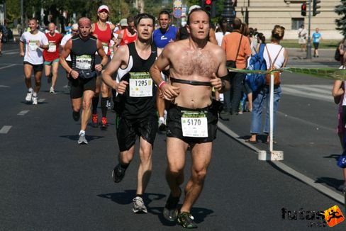 Ákos Nike Félmaraton futás
