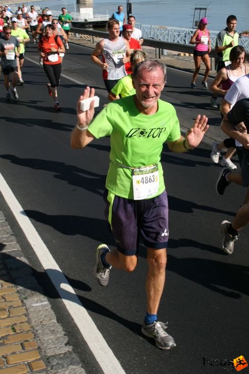 Timkó Zoltán Nike Félmaraton futás