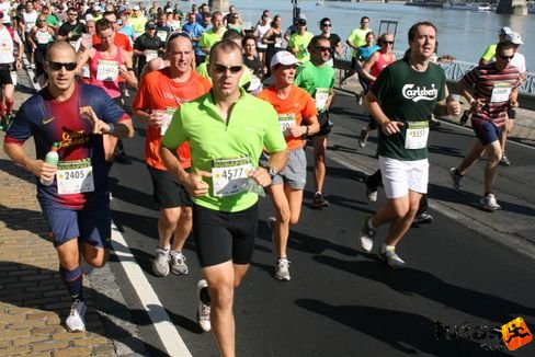 Kőhalmi Kornél Nike Félmaraton futás