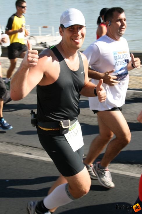 Tóth Péter Nike Félmaraton futás