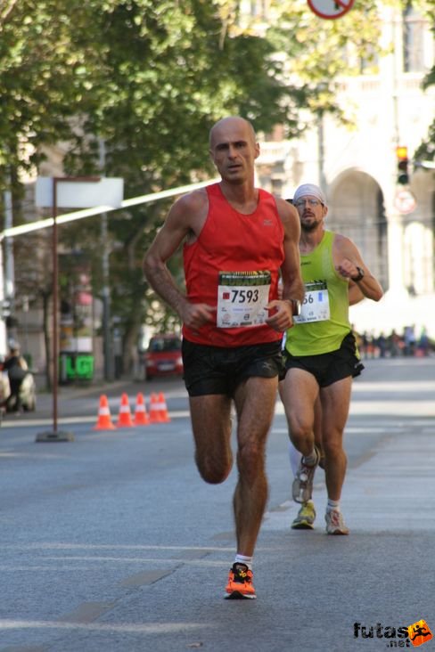 Szirmai Zoltán Vodafone SE Nike Félmaraton futás