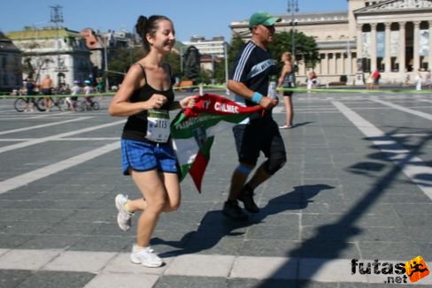 Bernáthová Viktória Nike Félmaraton futás
