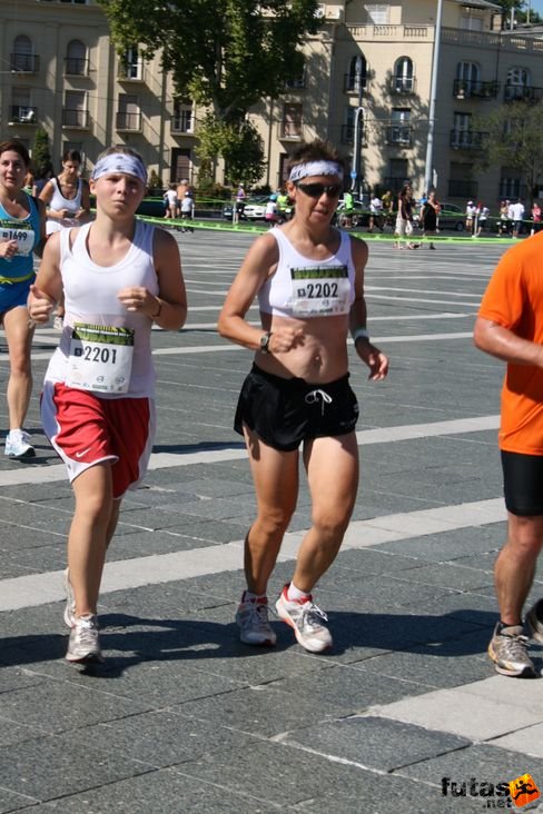 Bartucz Luca, Cravero Edina Nike Félmaraton futás