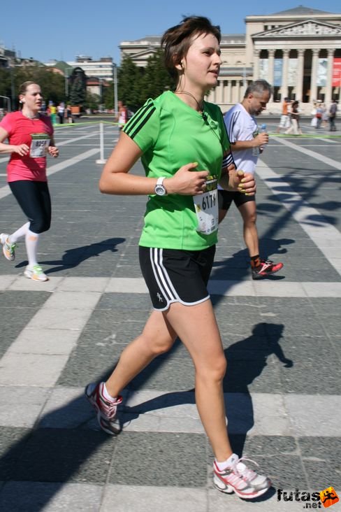 Török Zsuzsa Nike Félmaraton futás