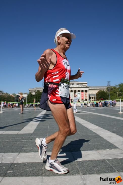 Richter Ferenc Futapest Nike Félmaraton futás