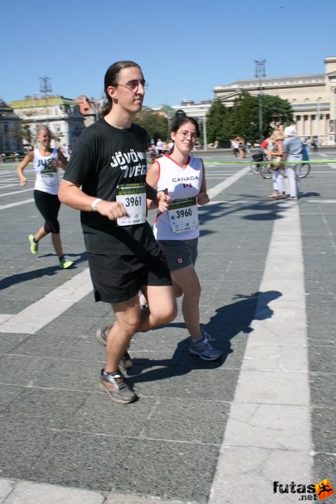 Vásárhelyi Noémi Nike Félmaraton futás