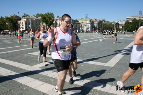 András Nike Félmaraton futás