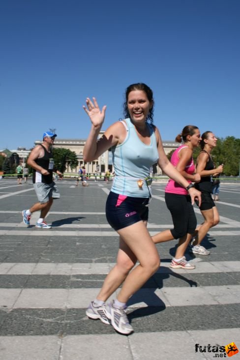 Némethné Hudák Györgyi Nike Félmaraton futás