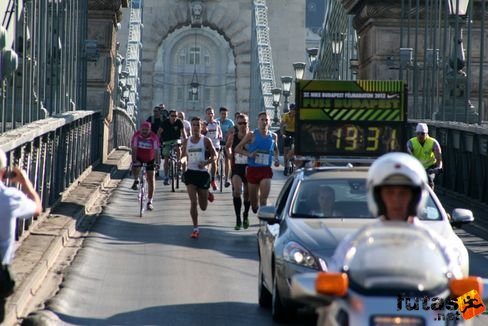 érkezik az élmezőny Nike Félmaraton futás