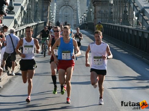 Kovács Tamás,  Koszár Zsolt,  Józsa Gábor Nike Félmaraton futás