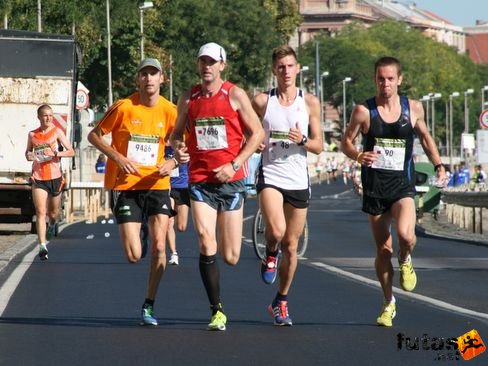 Charpantier Thomas, Fonyó Sándor, Szabó Sándor, Ádók Roland Nike Félmaraton futás
