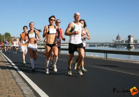 Badis Anissa Zsófia, Szekeresné dr. Bakonyi Fruzsina Nike Félmaraton futás