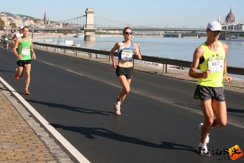 Pettkó-Szandtner Judit dr. Nike Félmaraton futás