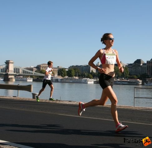 Tóth Eszter Nike Félmaraton futás