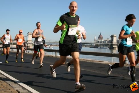 Rabi András Nike Félmaraton futás