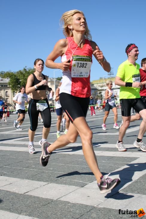 Kertész Adrienn Nike Félmaraton futás