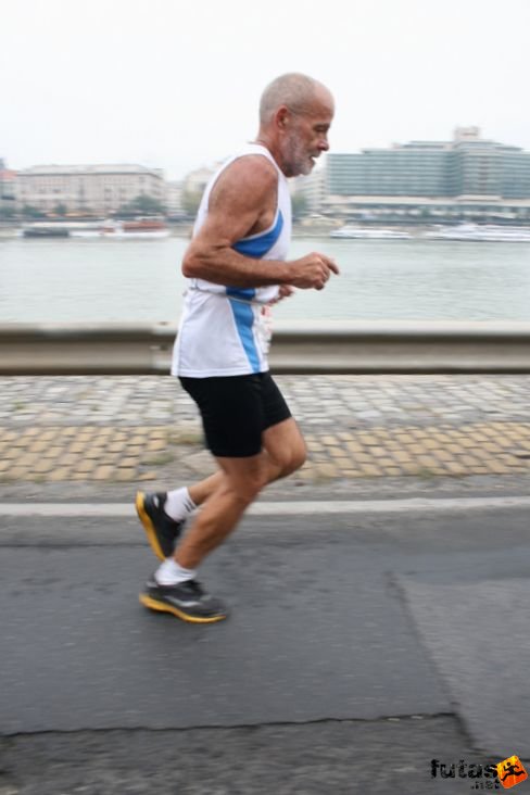 Sneci a szokásos 30 km Budapest Marathon futás