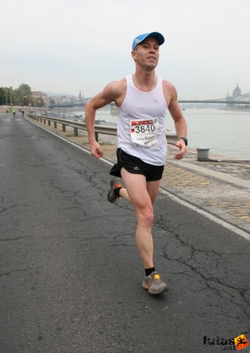 Rónaszéki Balázs Budapest Marathon futás